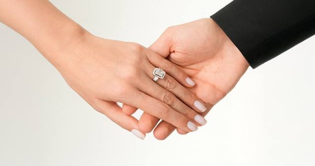 Evlilik teklifinde yüzük ne zaman takılır?